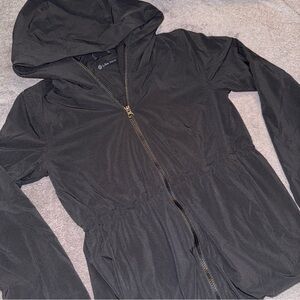 Lululemon Athletics Jacket Size 2 NWOT